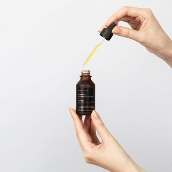 MARY & MAY Idebenone Blackberry Complex Face Serum 30ml New In Box Exp 08/2026 - Picture 3 of 7